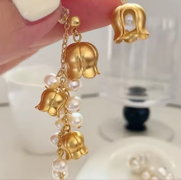 Anthropologie Jewelry - 18kt over Titanium Lili earrings with pearls